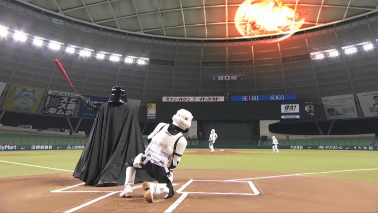 Si Darth Vader juega al béisbol, mejor que no batee