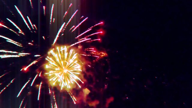 ¿Cómo se verían unos fuegos artificiales desde dentro? Aquí te lo mostramos