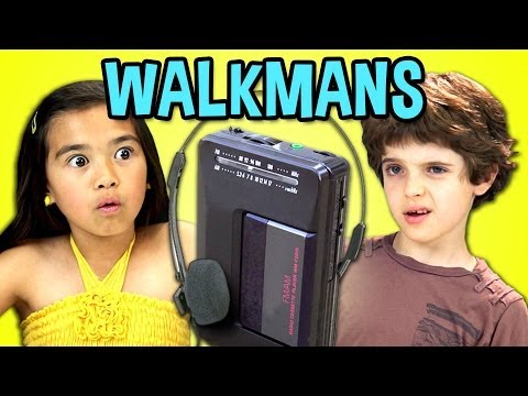 Qué pasa si le damos un Walkman a un niño que nunca ha visto uno antes