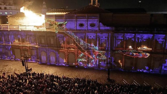 Vídeo completo del espectacular Mapping de Sevilla 2014-2015