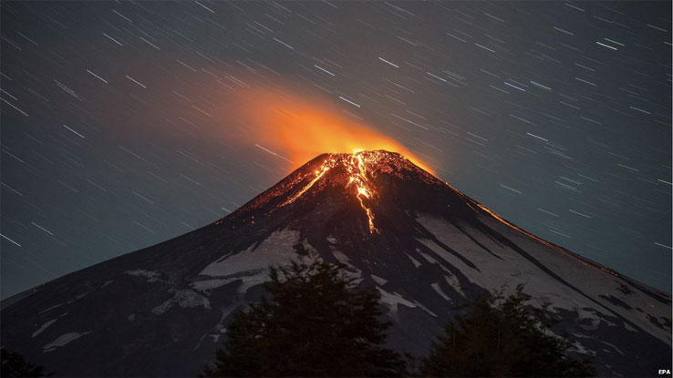 Espectaculares imágenes de la erupción del volcán Villarrica en Chile