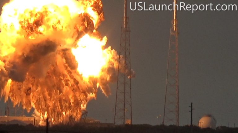 Así explota un cohete Falcon 9 de SpaceX antes de su lanzamiento