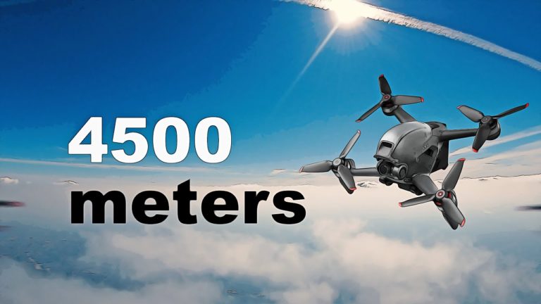 Vuelan un dron DJI FPV a 4500 metros de altura sin ningún problema (y con permisos)