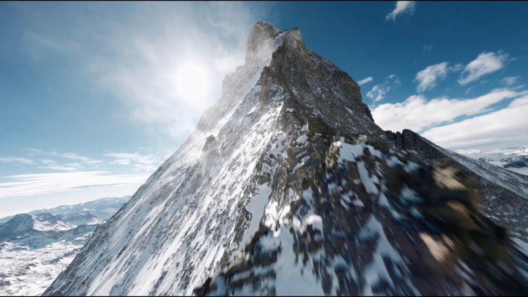 Esta subida hasta la cumbre del monte Cervino – Matternorn en los alpes suizos te pondrá los pelos de punta